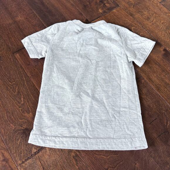 Disney Encanto Girls 18 Month Graphic Tee Shirt - Picture 3 of 4